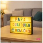 Cartel / Caja de luz LED grande / Con +180 letras, números y emojis B/N y color